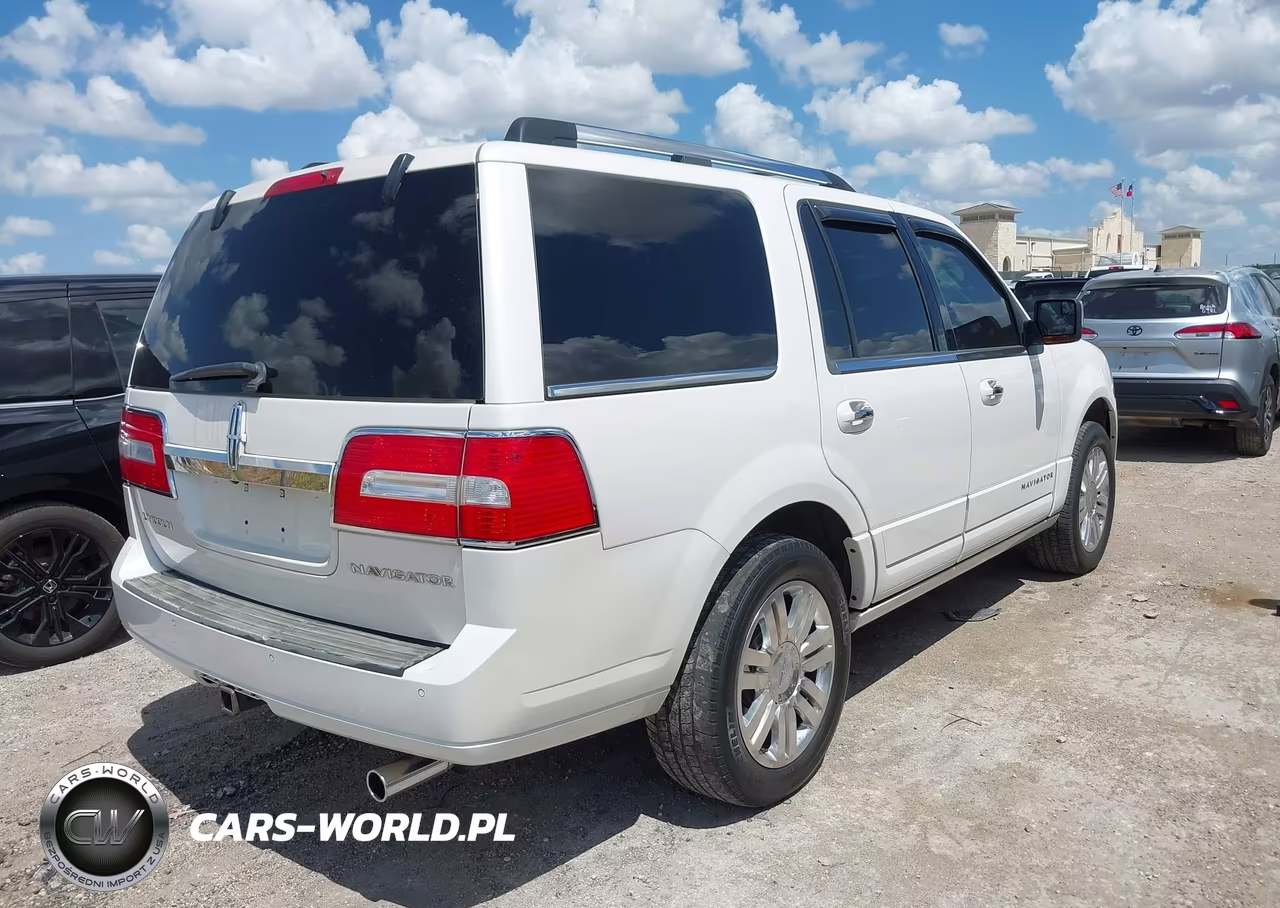 2013 Lincoln Navigator VIN:5LMJJ2J55DEL06541 - 4