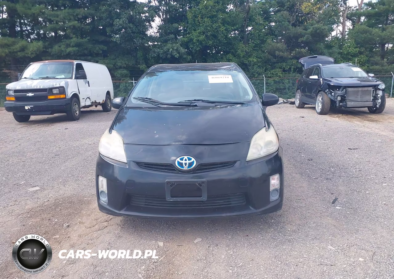 2011 Toyota Prius Two VIN:JTDKN3DU0B1477890 - 12