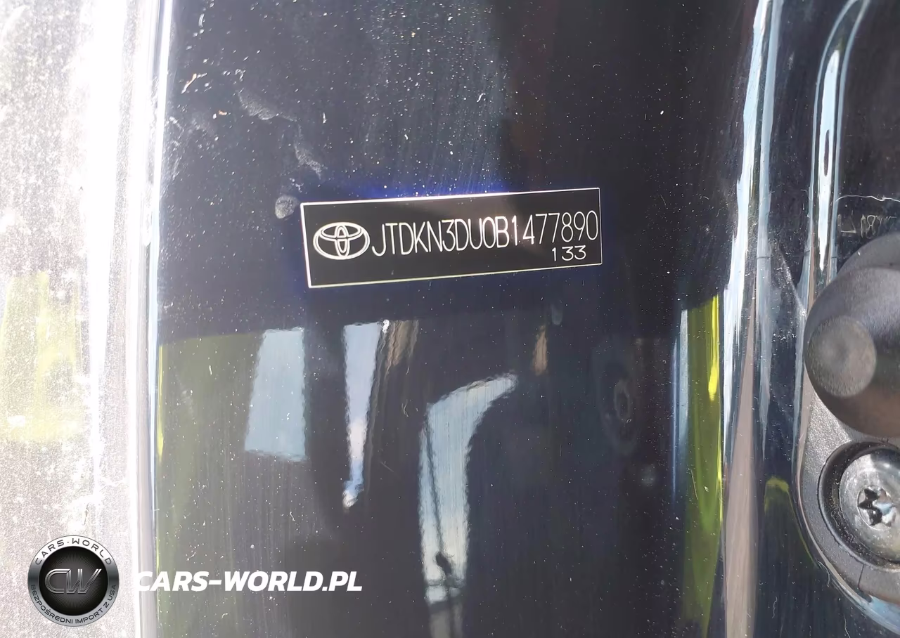2011 Toyota Prius Two VIN:JTDKN3DU0B1477890 - 9
