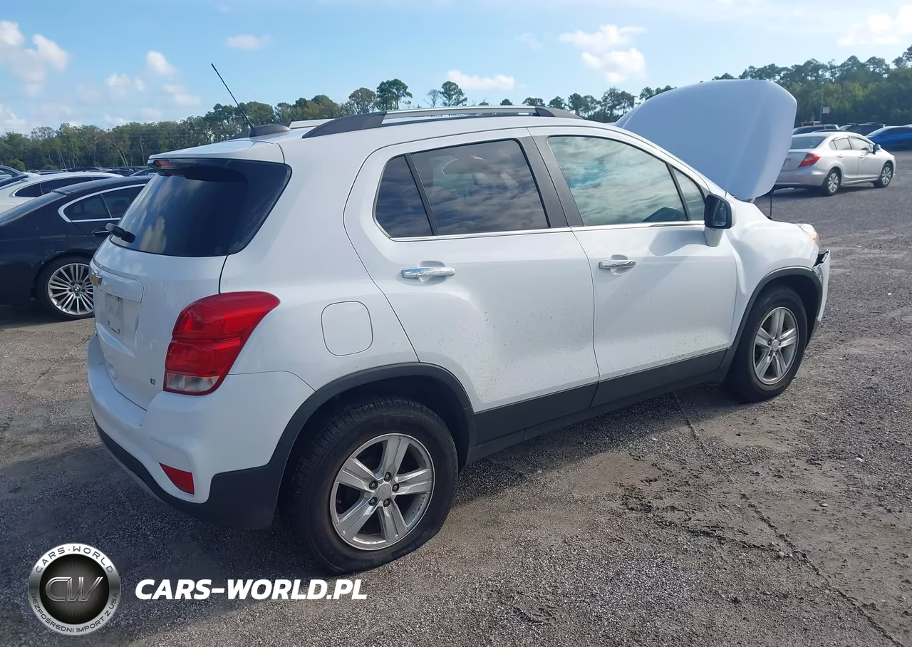 2017 Chevrolet Trax Lt VIN:3GNCJLSB4HL284216 - 4