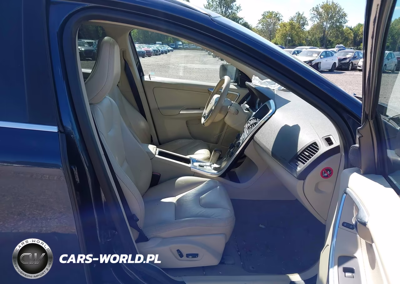 2012 Volvo Xc60 3.2-3.2 Platinum-3.2 Premier-3.2 Premier Plus VIN:YV4940DZ3C2292754 - 5
