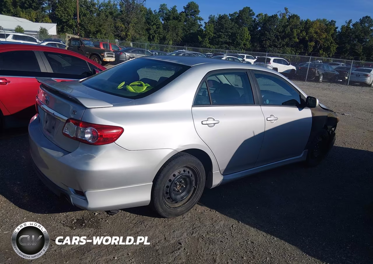 2012 Toyota Corolla S VIN:2T1BU4EE1CC854675 - 4