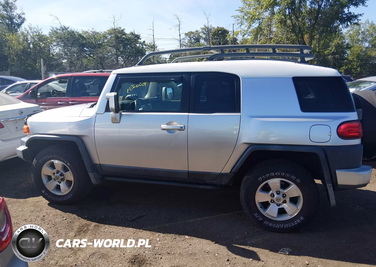 2007 Toyota Fj Cruiser VIN:JTEBU11FX70013625 - 14