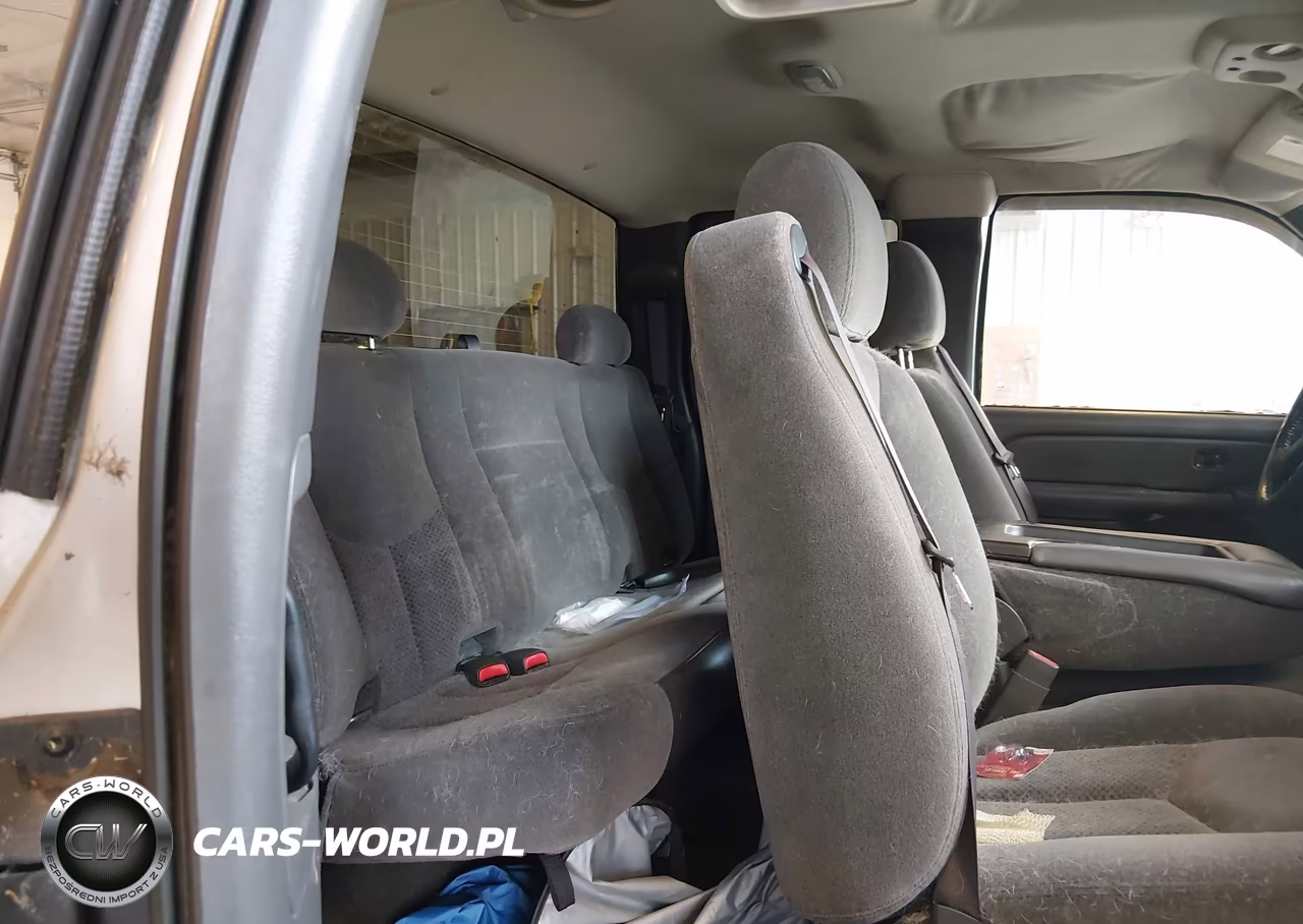 2005 Chevrolet Silverado VIN:2GCEC19T151258720 - 8