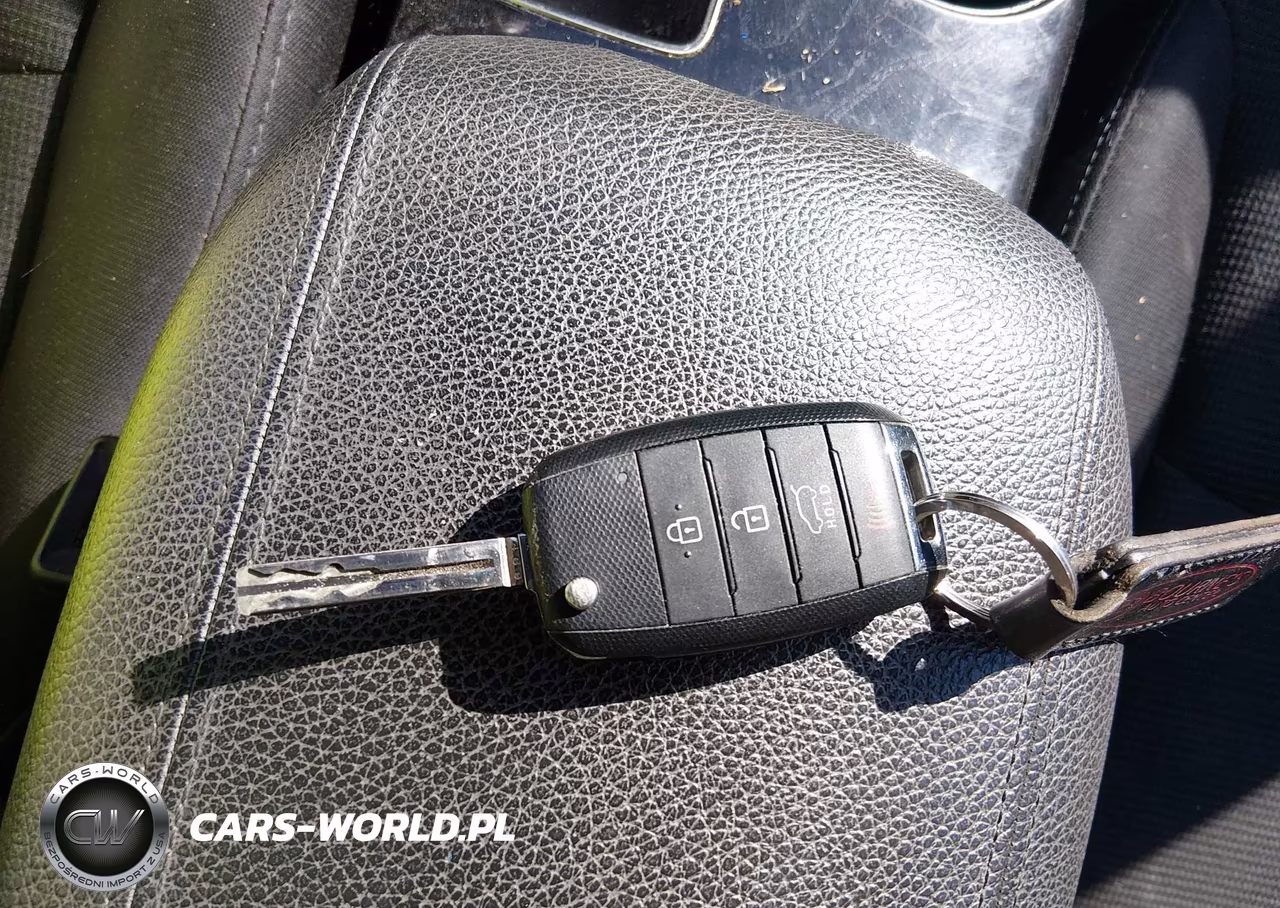 2015 Kia Sorento Lx VIN:5XYKTCA60FG562309 - 11
