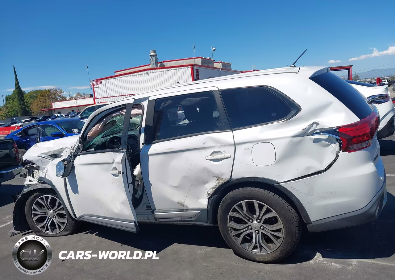 2016 Mitsubishi Outlander Se VIN:JA4AD3A37GZ056083 - 14