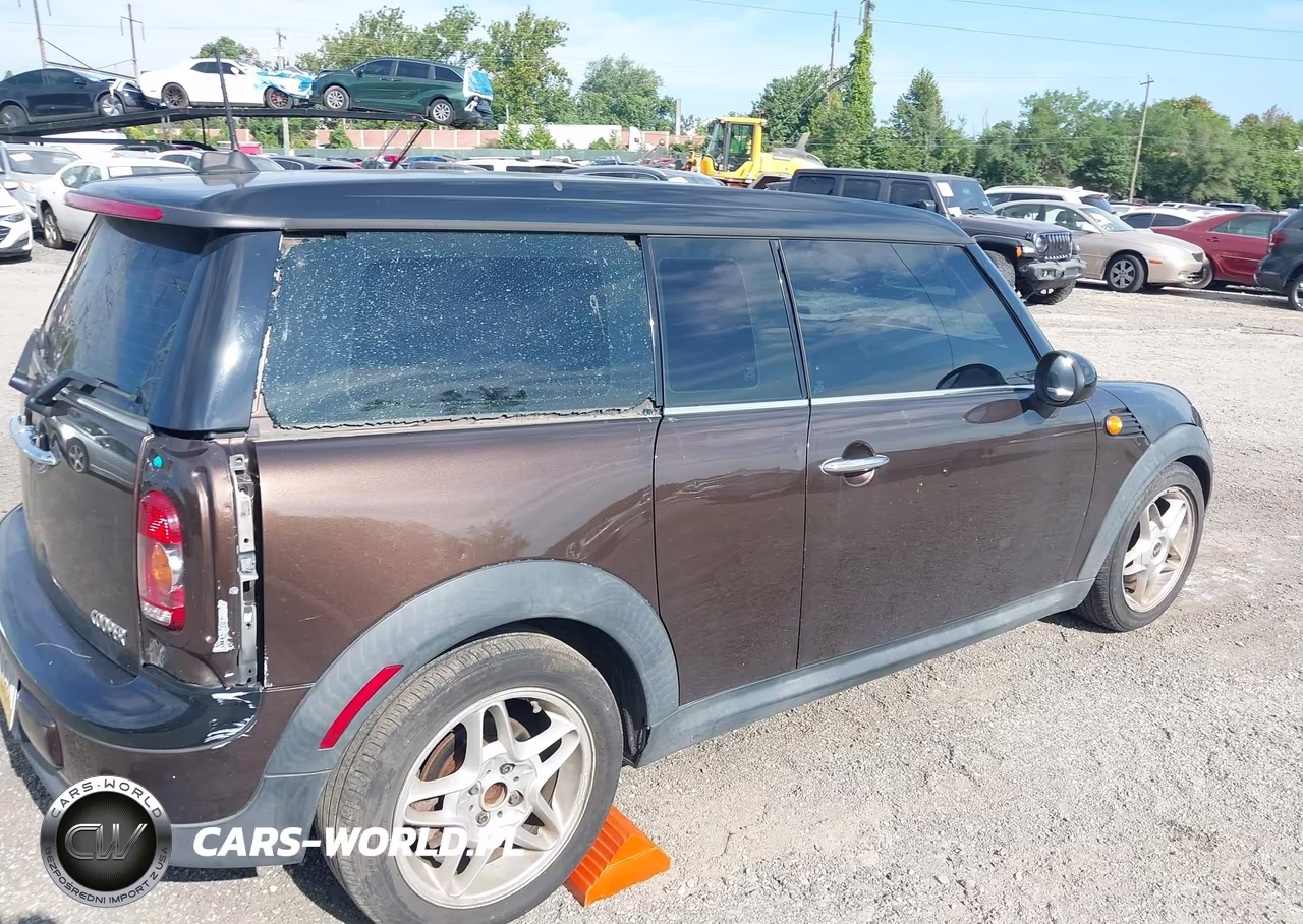 2009 Mini Cooper Clubman VIN:WMWML33579TP97373 - 4