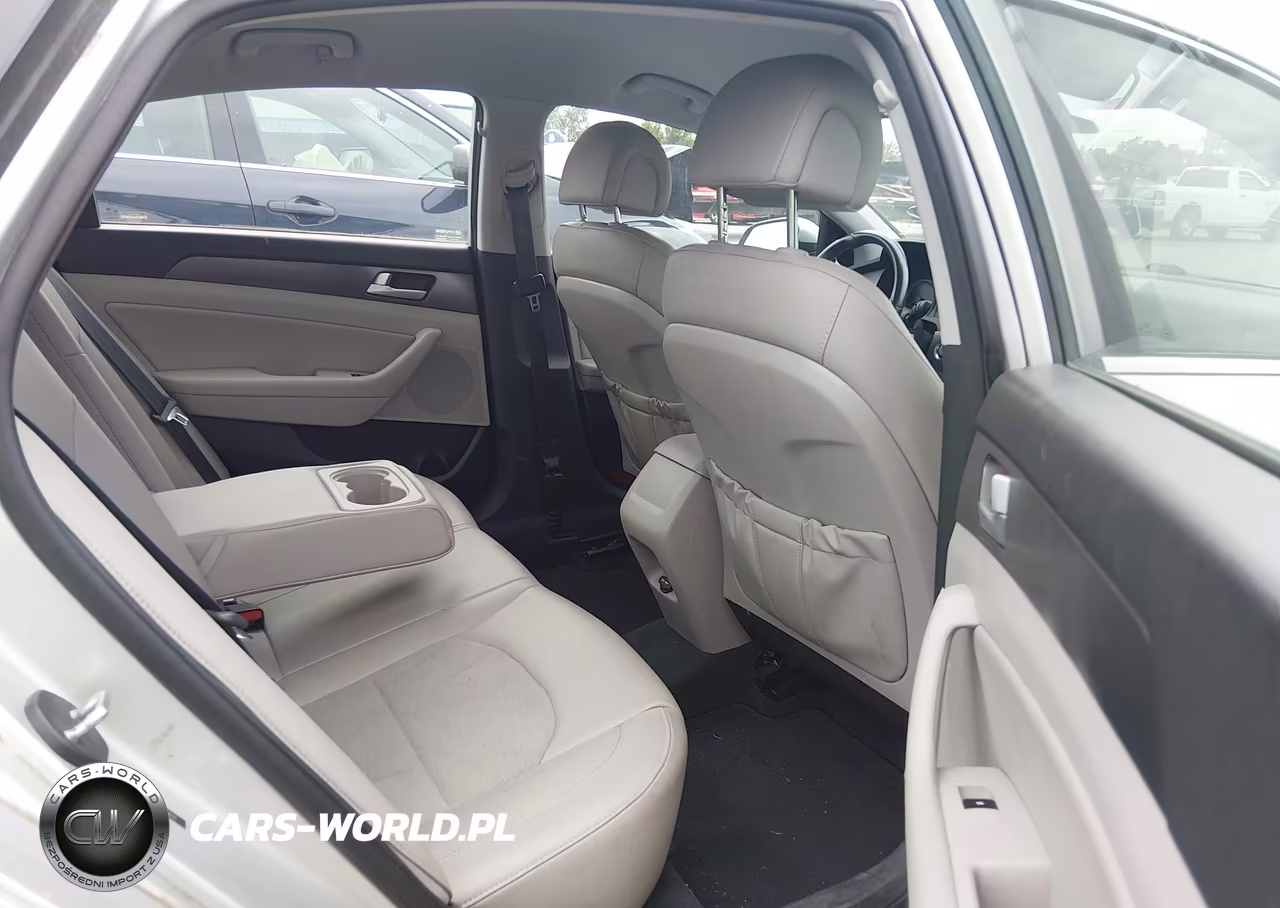 2015 Hyundai Sonata Sport VIN:5NPE34AF0FH079091 - 8