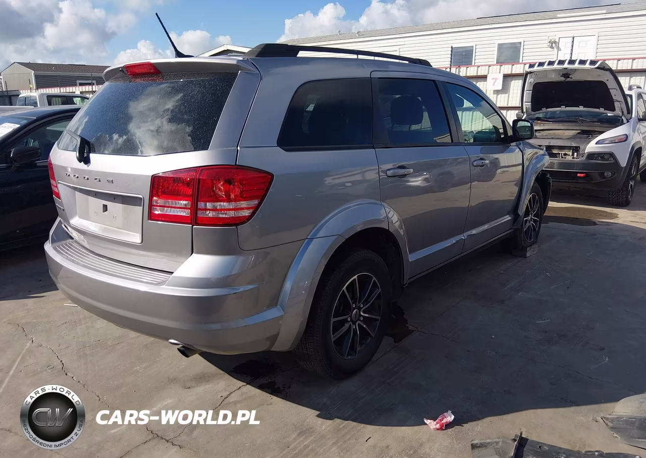 2018 Dodge Journey Se VIN:3C4PDCAB4JT273578 - 4