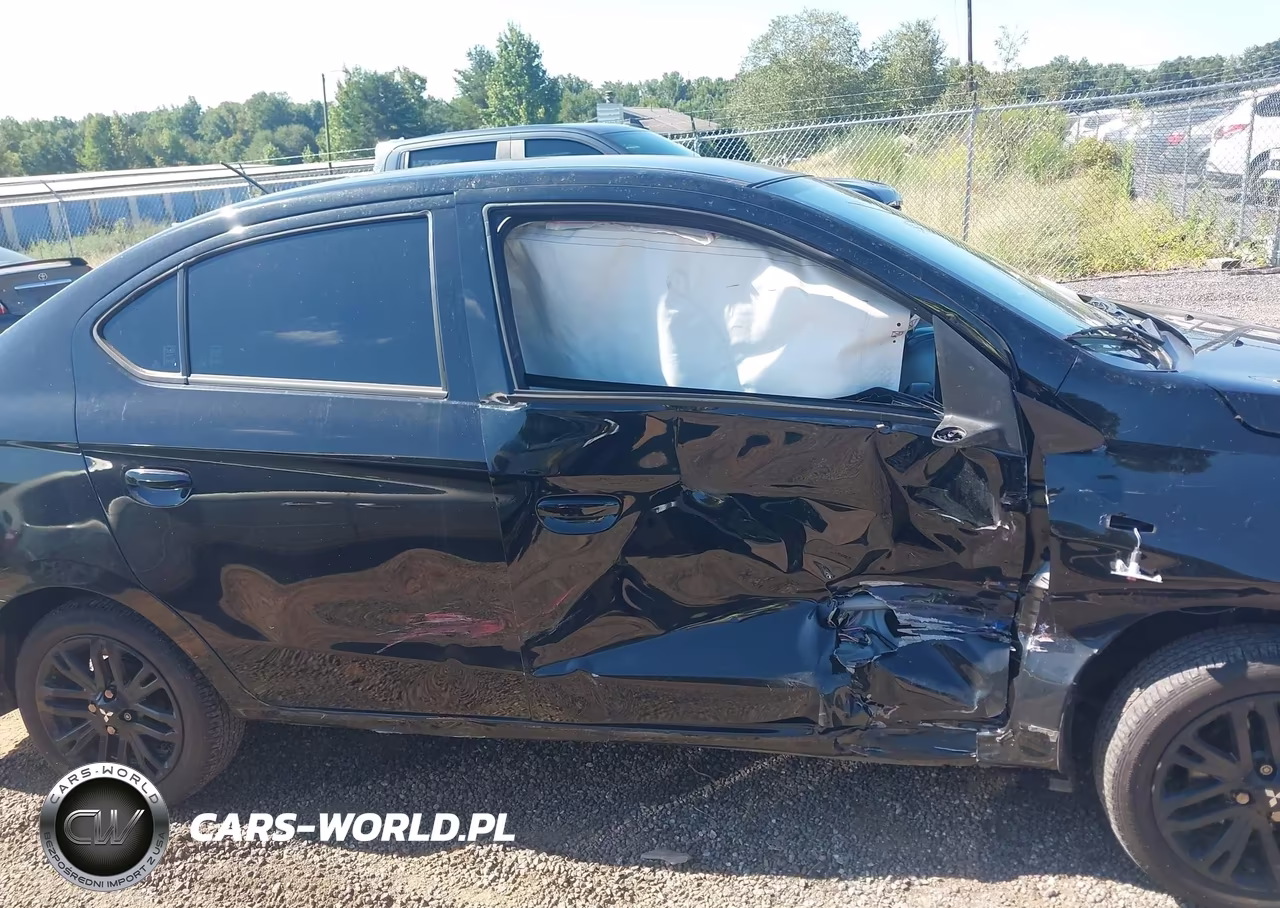 2024 Mitsubishi Mirage G4 Black Edition VIN:ML32FUFJ9RHF15128 - 13