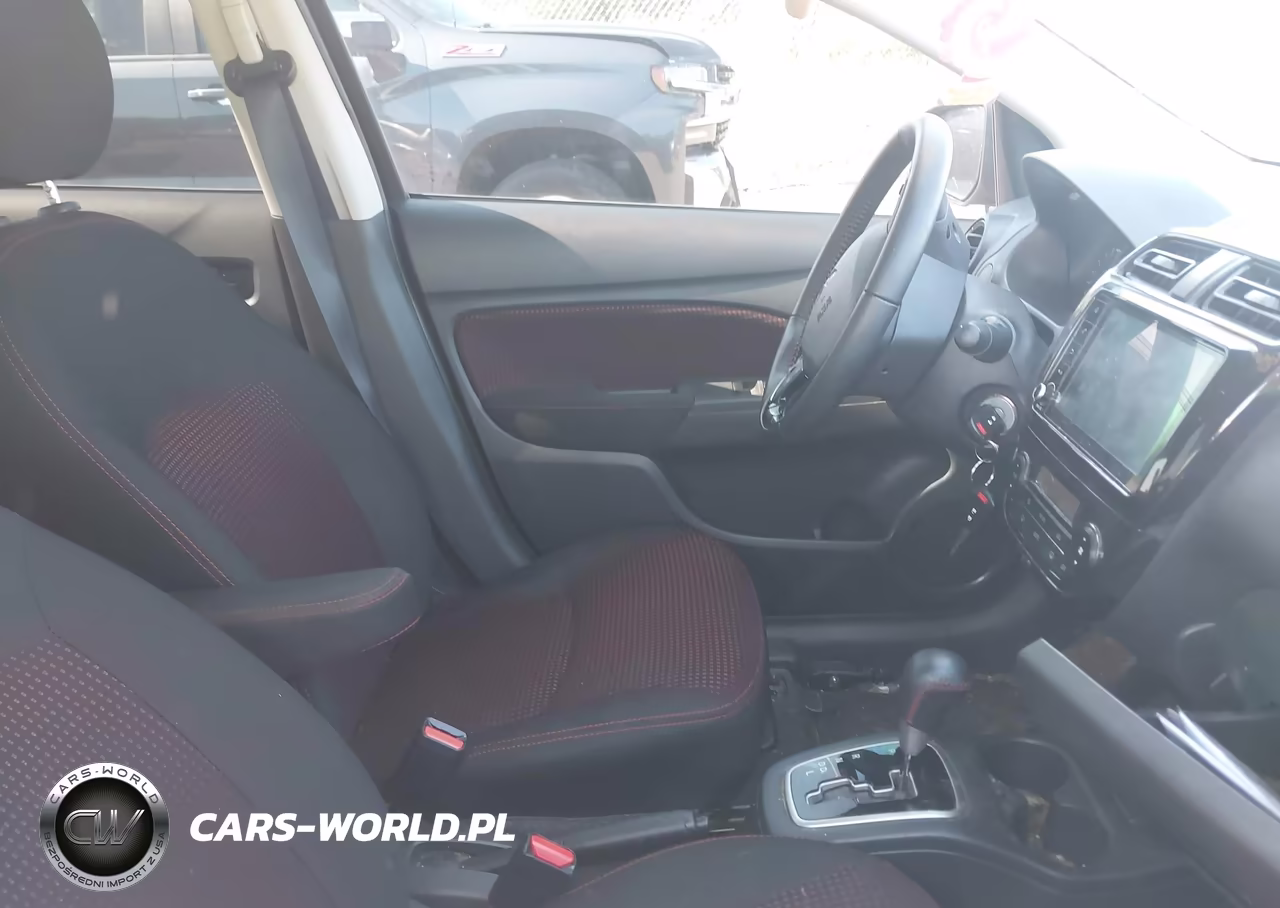 2024 Mitsubishi Mirage G4 Black Edition VIN:ML32FUFJ9RHF15128 - 5