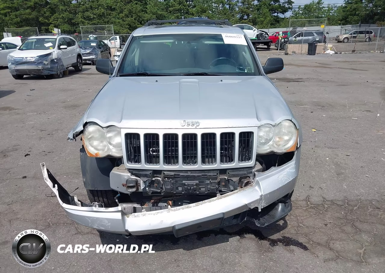 2009 Jeep Grand Cherokee Laredo VIN:1J8GR48K59C525819 - 12