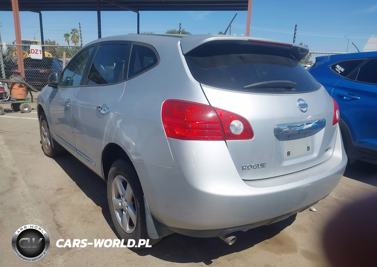 2012 Nissan Rogue S VIN:JN8AS5MT2CW277397 - 3