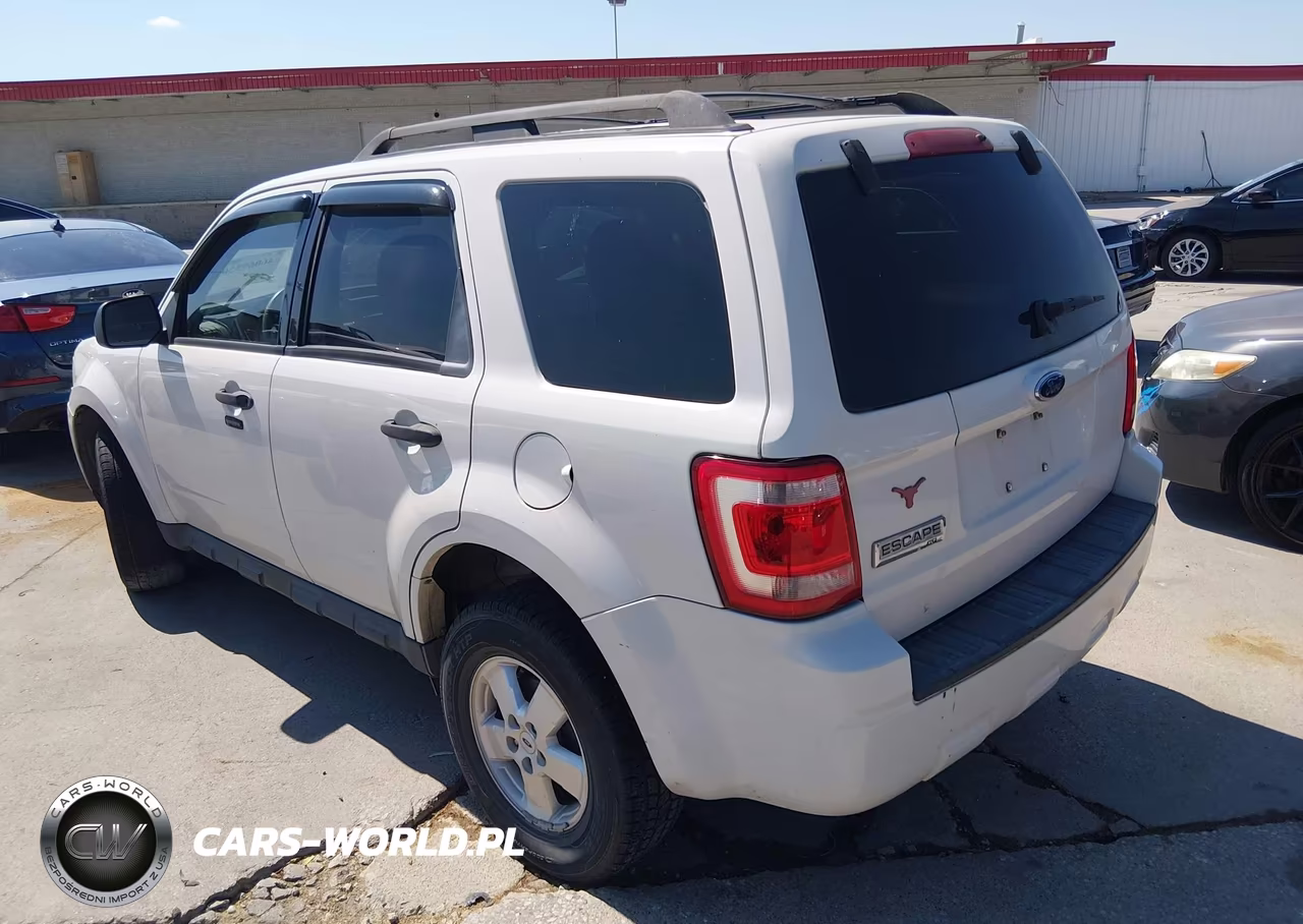 2009 Ford Escape Xlt VIN:1FMCU03779KA37229 - 3