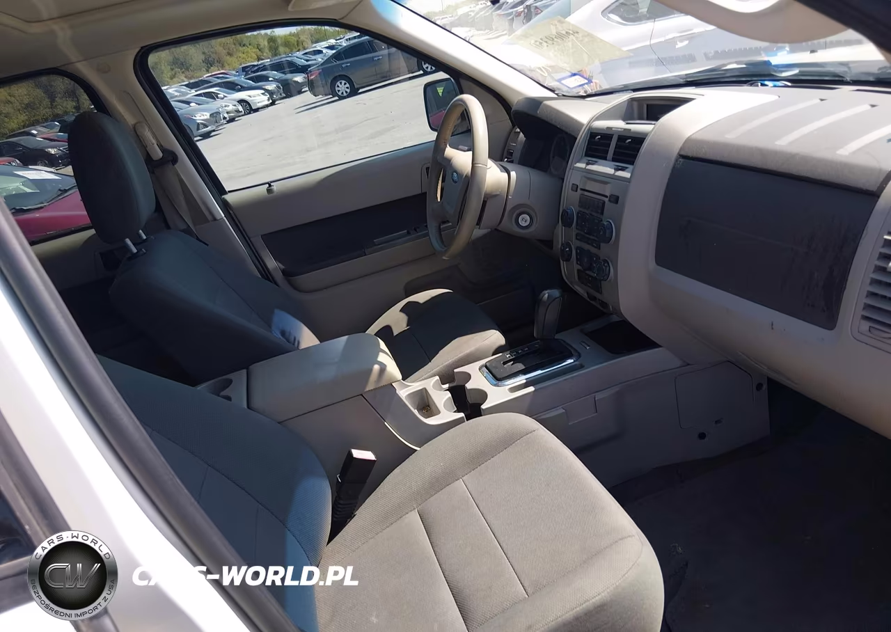 2009 Ford Escape Xlt VIN:1FMCU03779KA37229 - 5