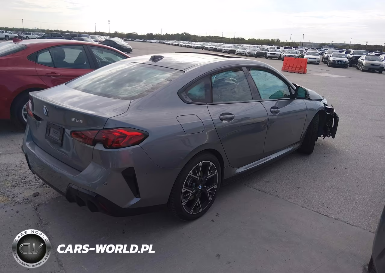 2026 BMW 228 Gran Coupe xDrive VIN:WBA23GG07T7V41828 - 4