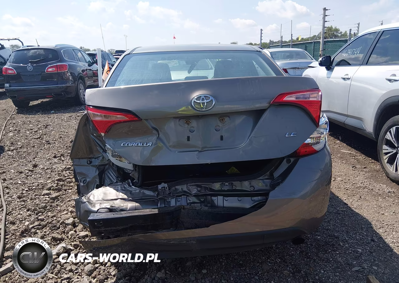 2017 Toyota Corolla Le VIN:2T1BURHE2HC958415 - 16