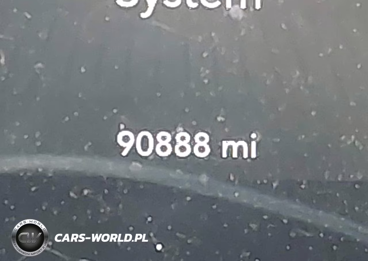 2018 Dodge Challenger Sxt Plus VIN:2C3CDZAG6JH216986 - 16