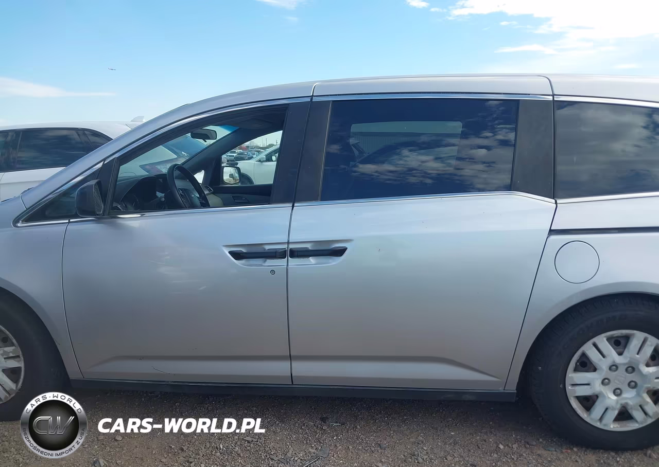 2013 Honda Odyssey Lx VIN:5FNRL5H23DB057706 - 14