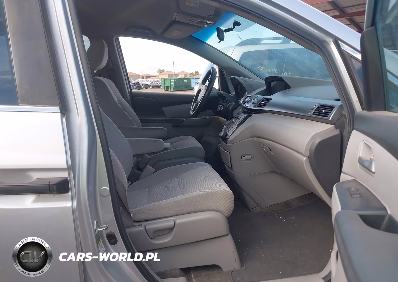 2013 Honda Odyssey Lx VIN:5FNRL5H23DB057706 - 5