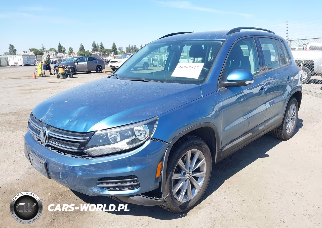 2017 Volkswagen Tiguan 2.0T-2.0T S VIN:WVGAV7AX6HK047264 - 2