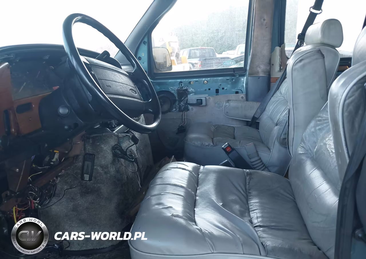 1996 Ford Econoline E150 Van VIN:1FDEE14H4THA22985 - 5