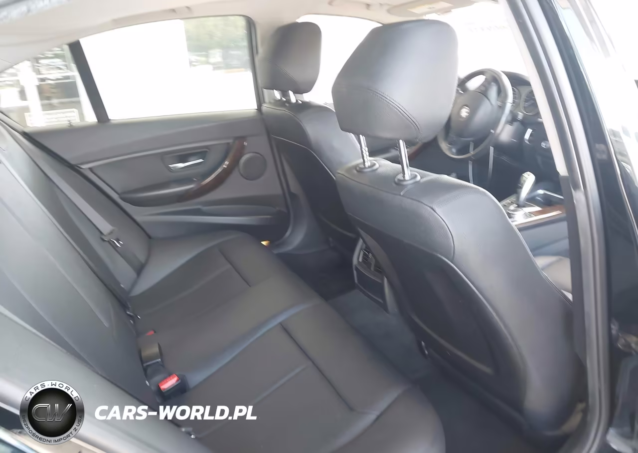 2015 BMW 320I VIN:WBA3B1G52FNT07645 - 8