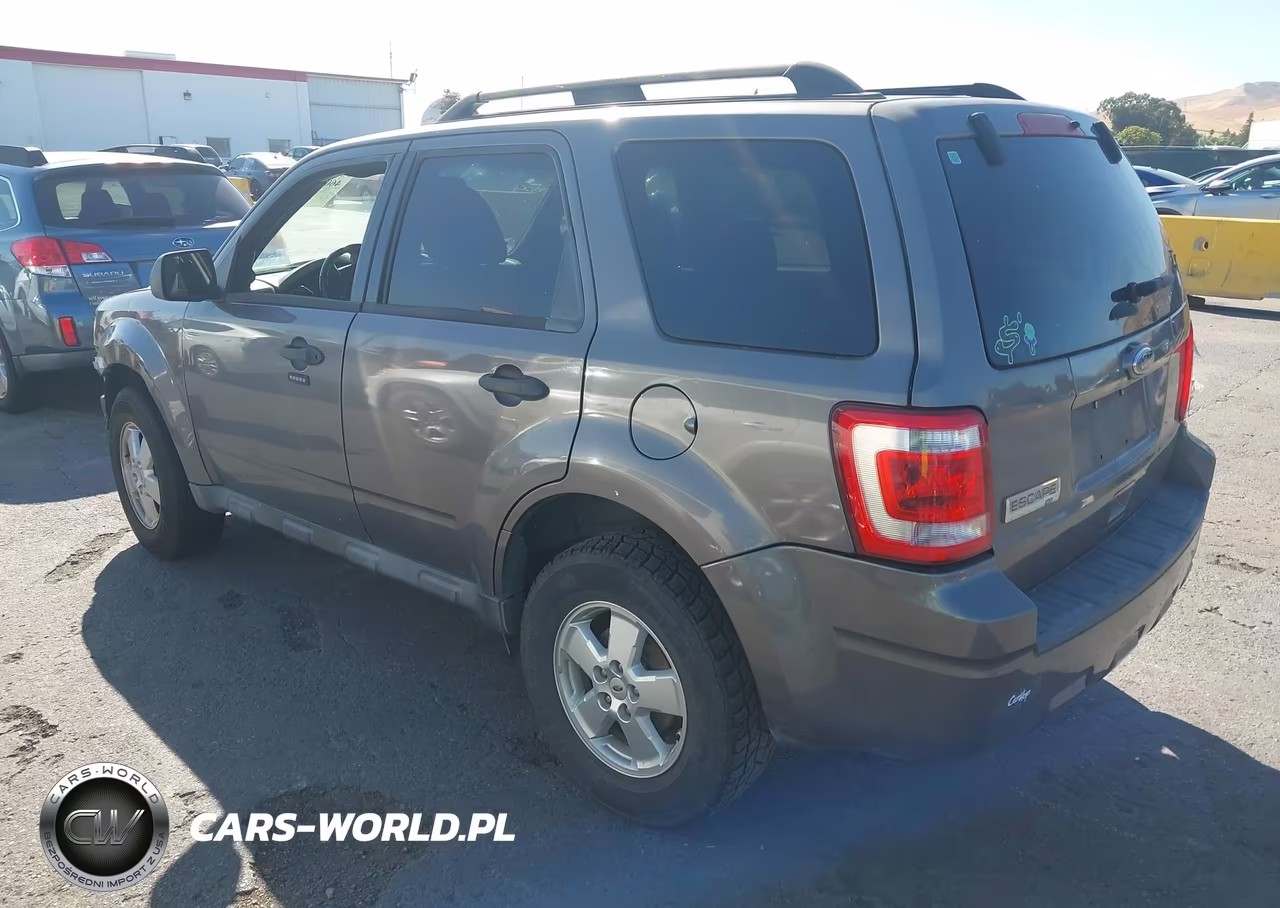 2012 Ford Escape Xlt VIN:1FMCU0D72CKA91639 - 3