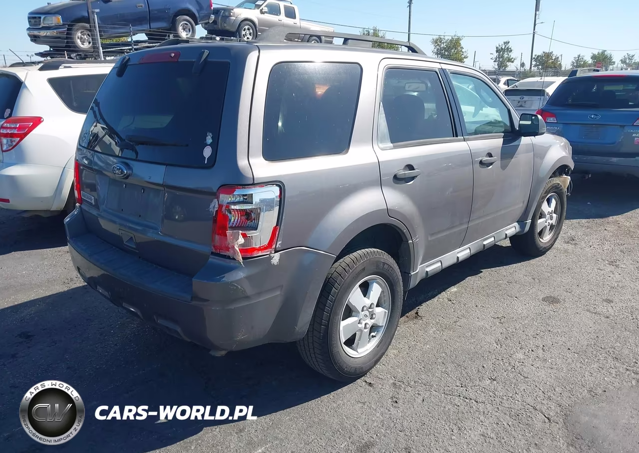 2012 Ford Escape Xlt VIN:1FMCU0D72CKA91639 - 4