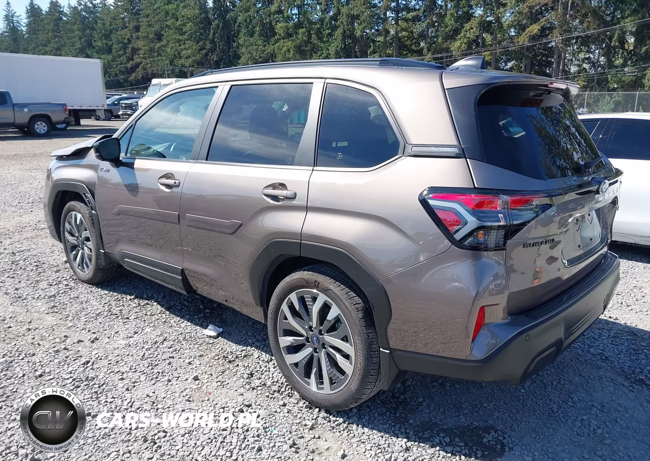 2025 Subaru Forester Touring Hybrid VIN:JF2SLSTD9SH433672 - 3