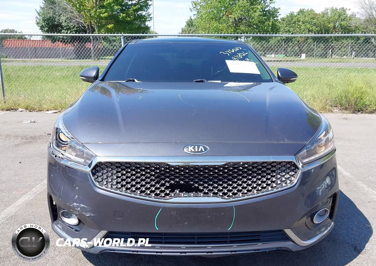 2018 Kia Cadenza Premium VIN:KNALC4J10J5119543 - 12