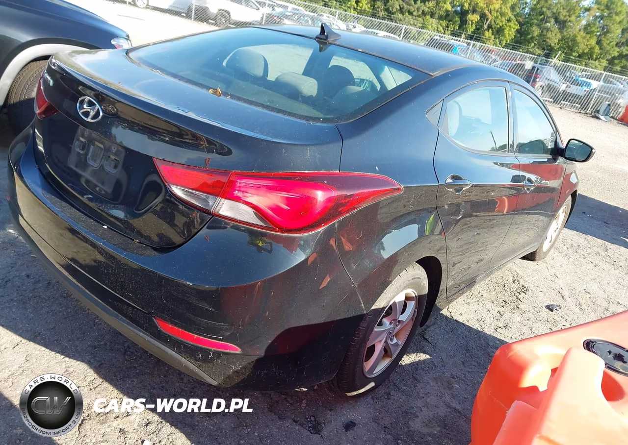 2014 Hyundai Elantra Se VIN:5NPDH4AE4EH485233 - 4