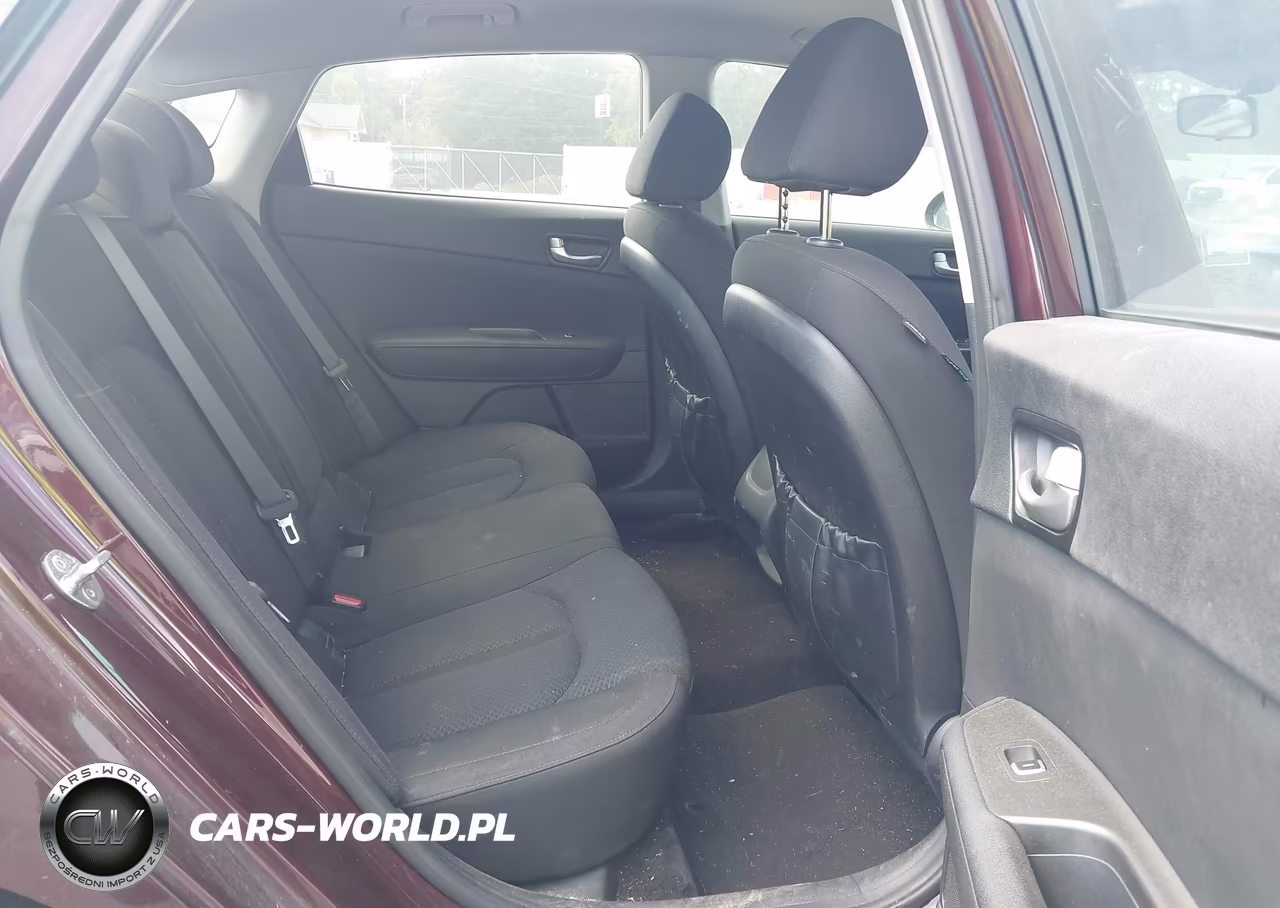2018 Kia Optima Lx VIN:5XXGT4L37JG263038 - 8