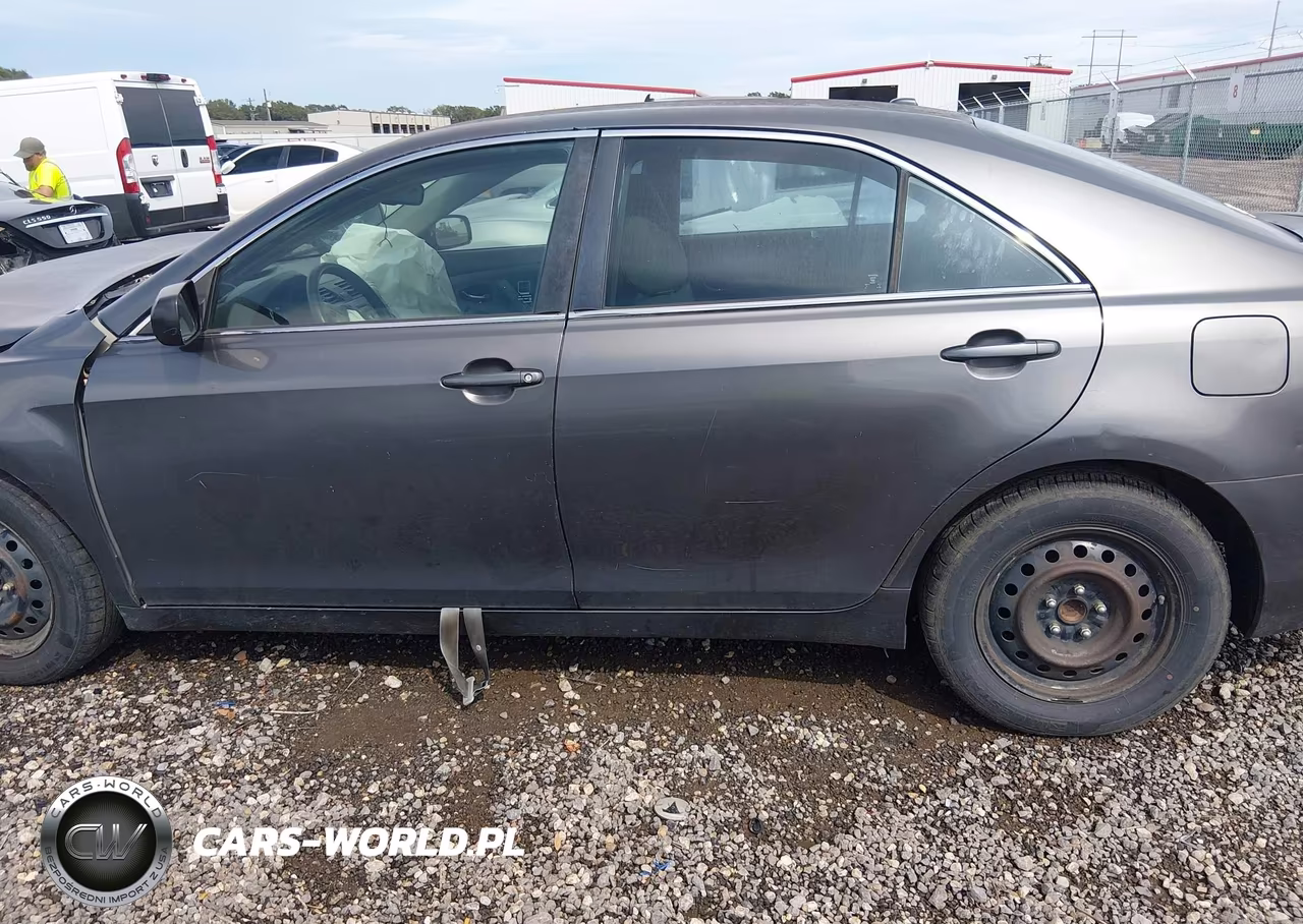 2011 Toyota Camry Le VIN:4T4BF3EK8BR101075 - 14