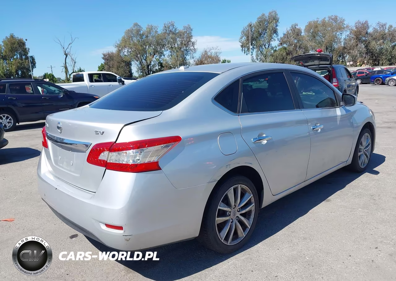 2015 Nissan Sentra Sv VIN:3N1AB7AP2FY327990 - 4