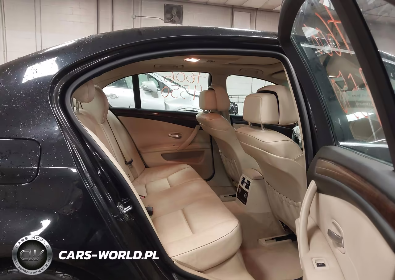 2008 BMW 535Xi VIN:WBANV93518C130749 - 8