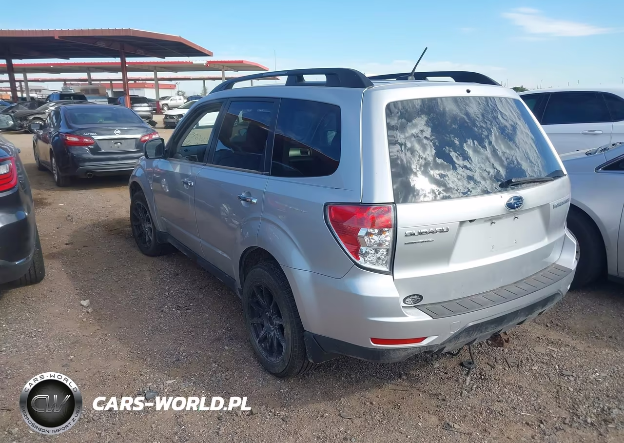 2011 Subaru Forester 2.5X Limited VIN:JF2SHBEC6BH762822 - 3
