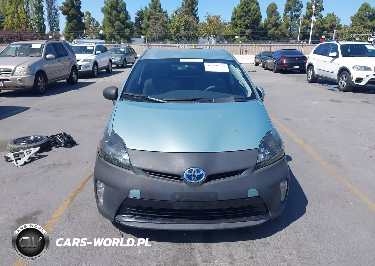 2015 Toyota Prius Three VIN:JTDKN3DU6F1959821 - 13