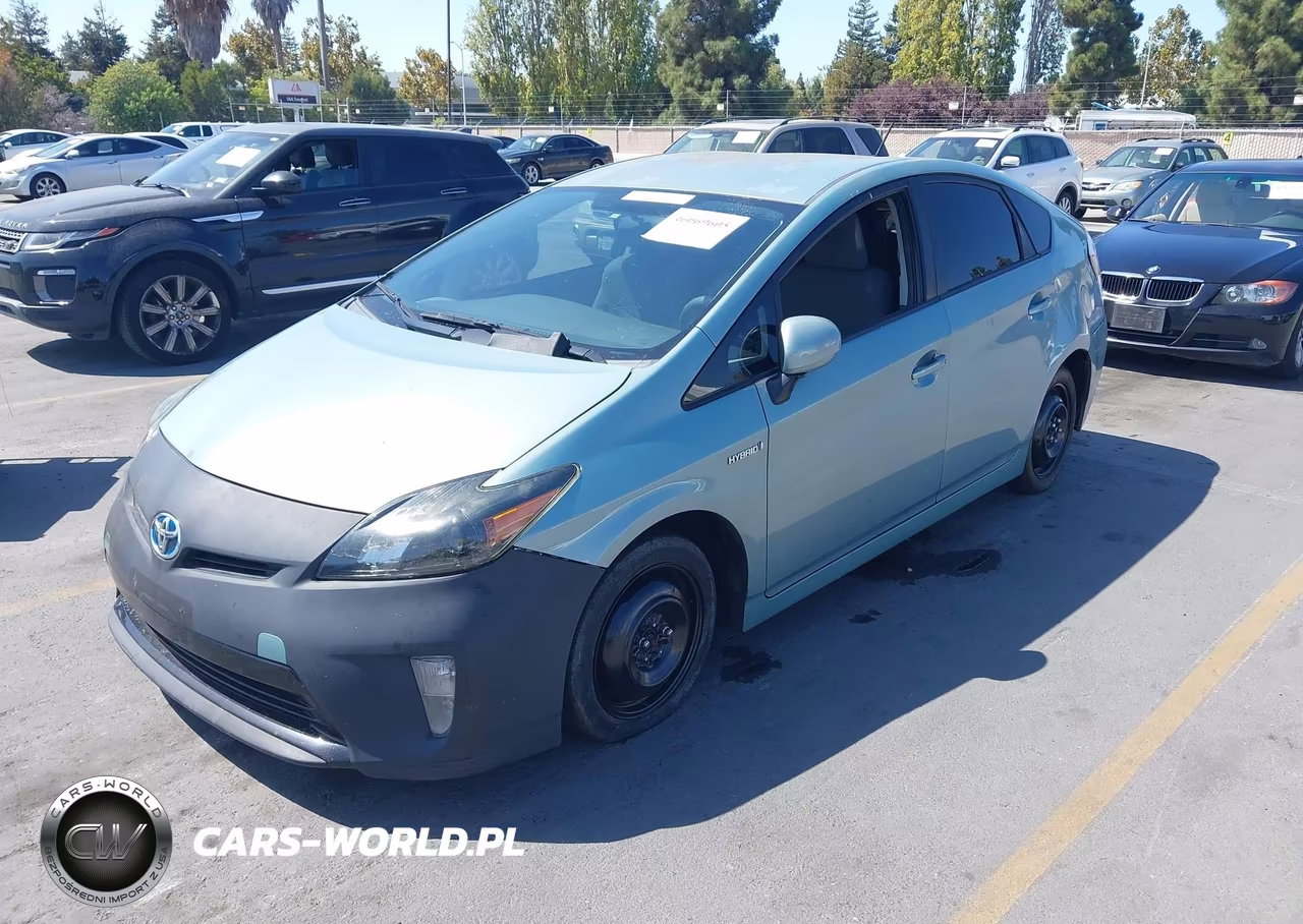 2015 Toyota Prius Three VIN:JTDKN3DU6F1959821 - 2