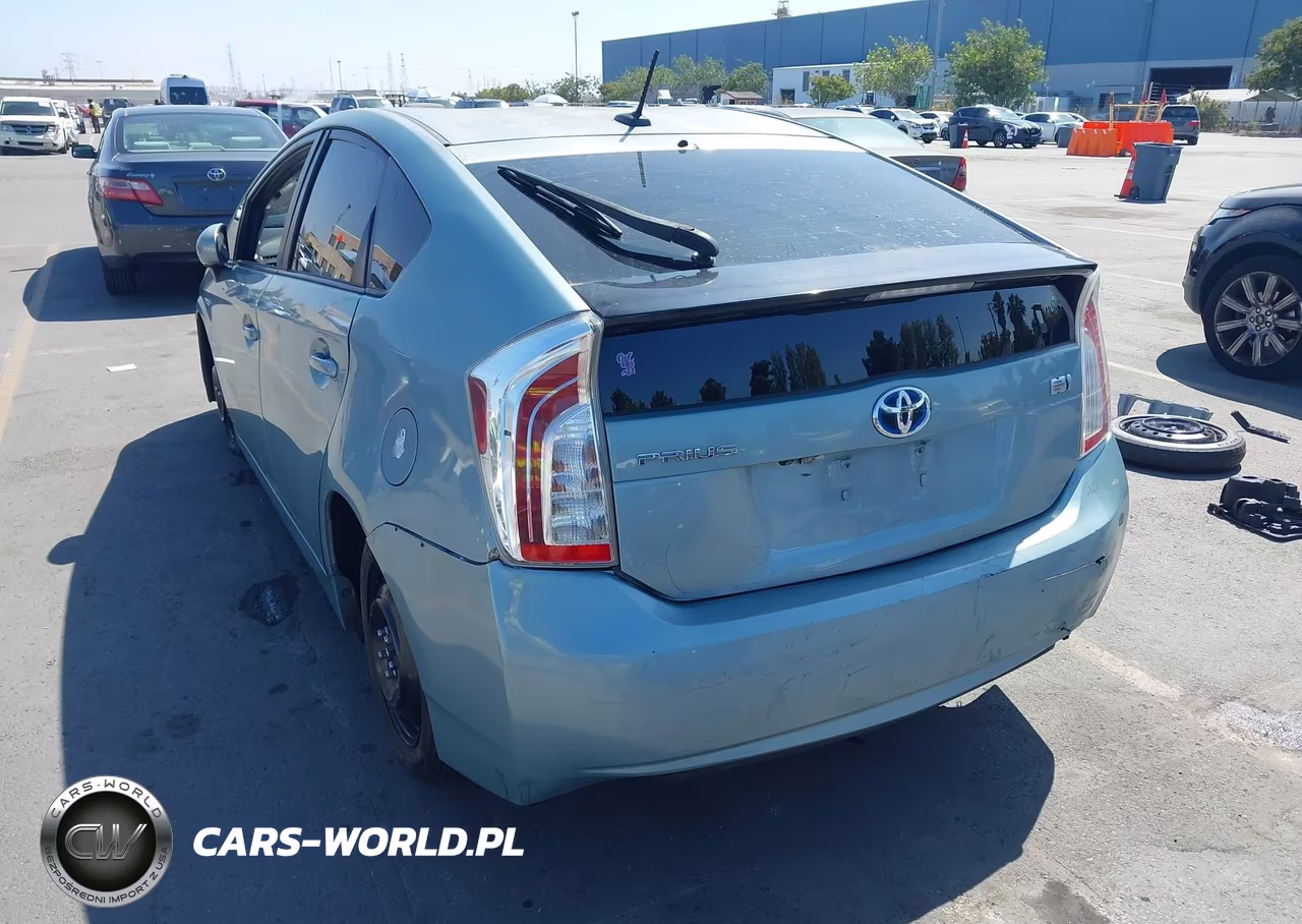 2015 Toyota Prius Three VIN:JTDKN3DU6F1959821 - 6