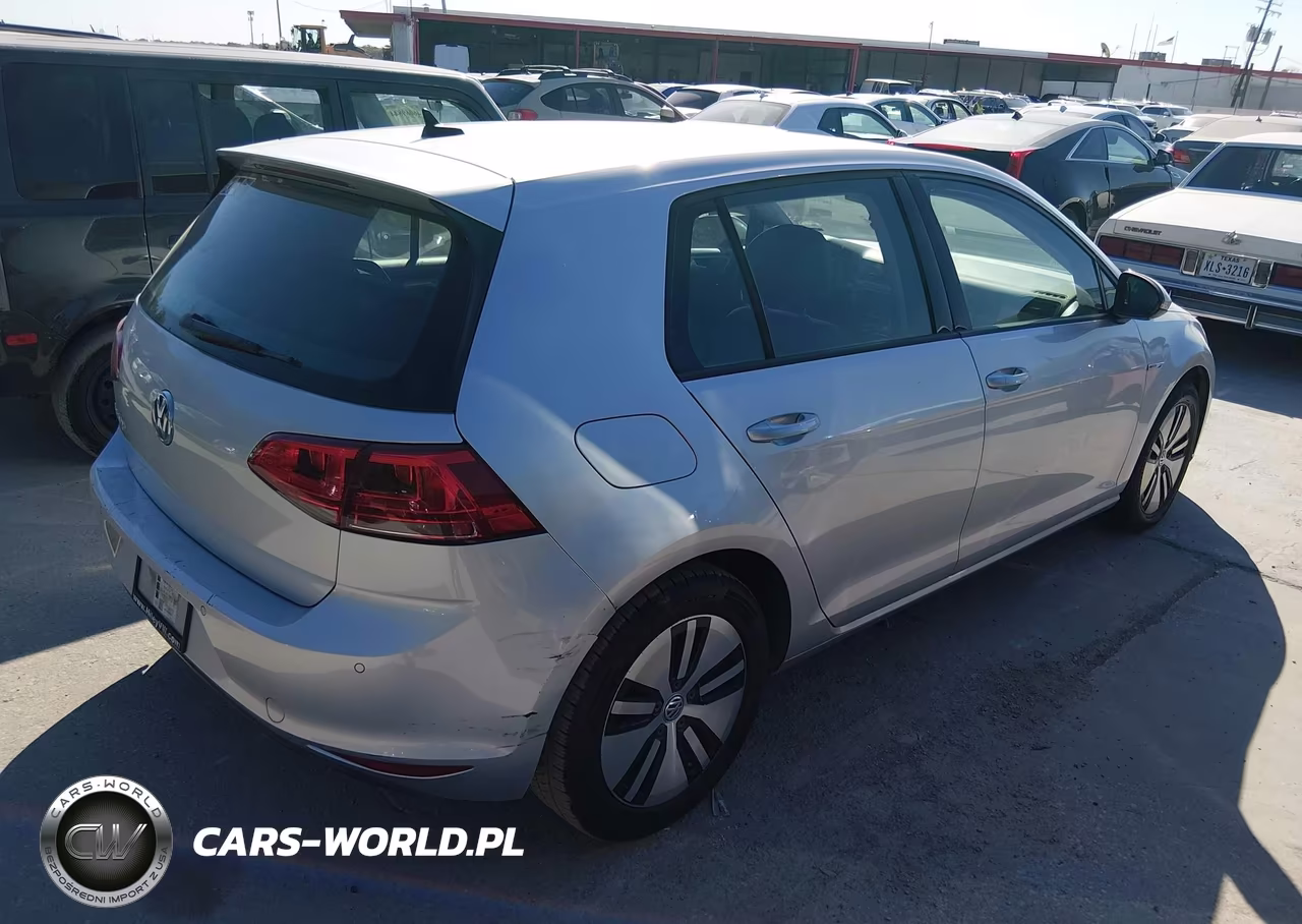 2015 Volkswagen E-Golf Sel Premium VIN:WVWPP7AU5FW910849 - 4