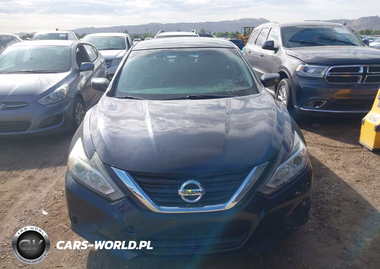 2018 Nissan Altima 2.5 S VIN:1N4AL3AP6JC296009 - 12