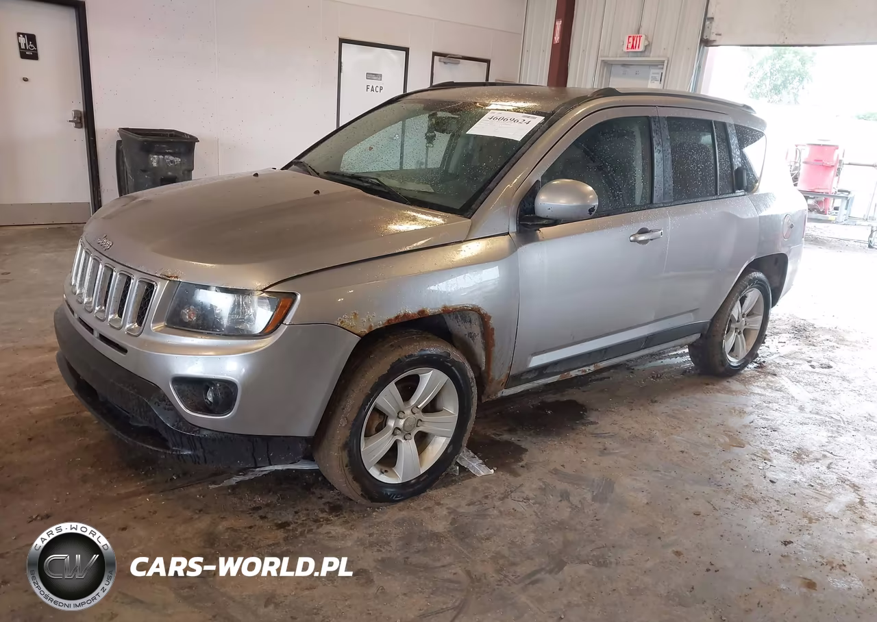 2017 Jeep Compass Latitude 4X4 VIN:1C4NJDEB8HD101411 - 2