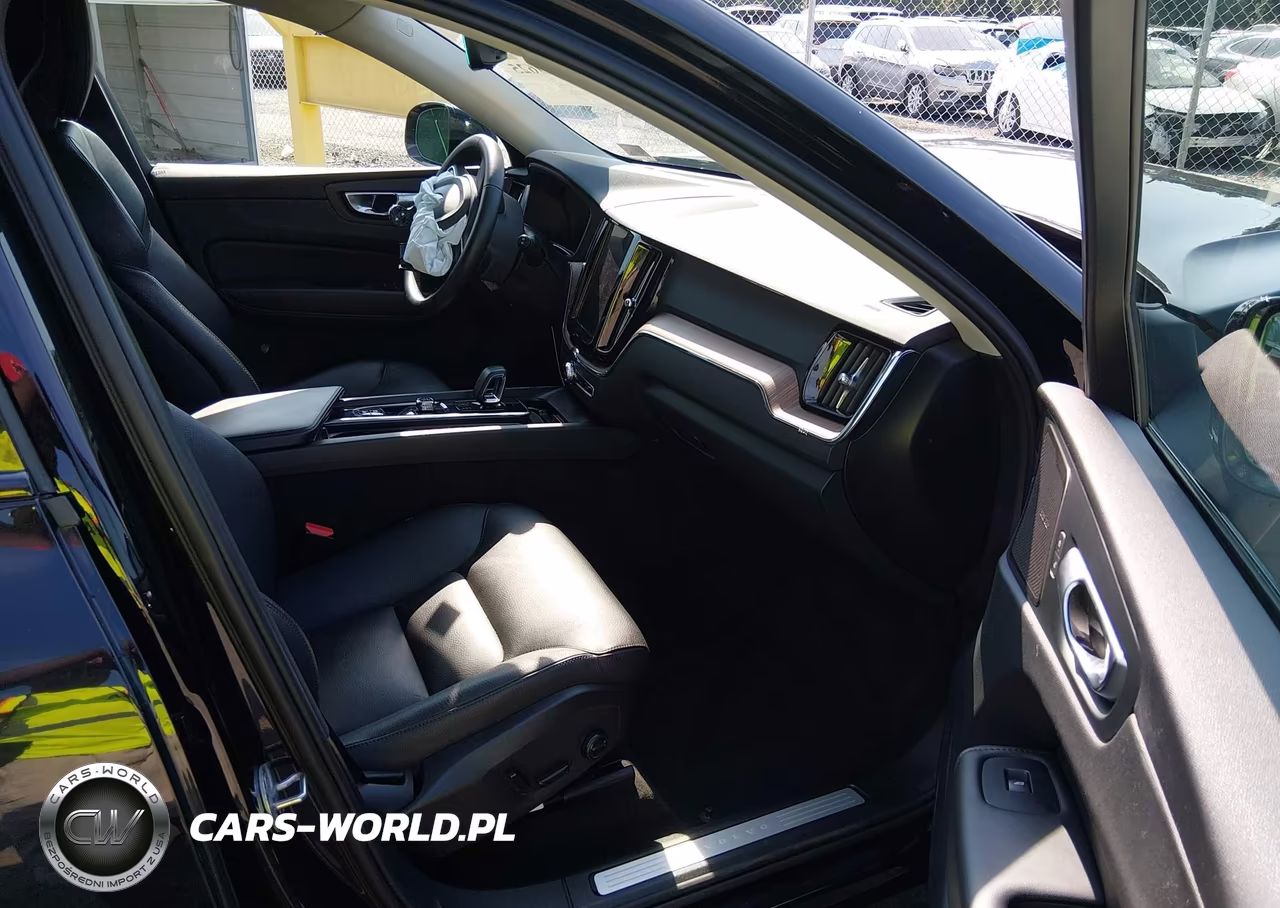 2024 Volvo Xc60 B5 Plus Dark Theme VIN:YV4L12RL5R1777099 - 5