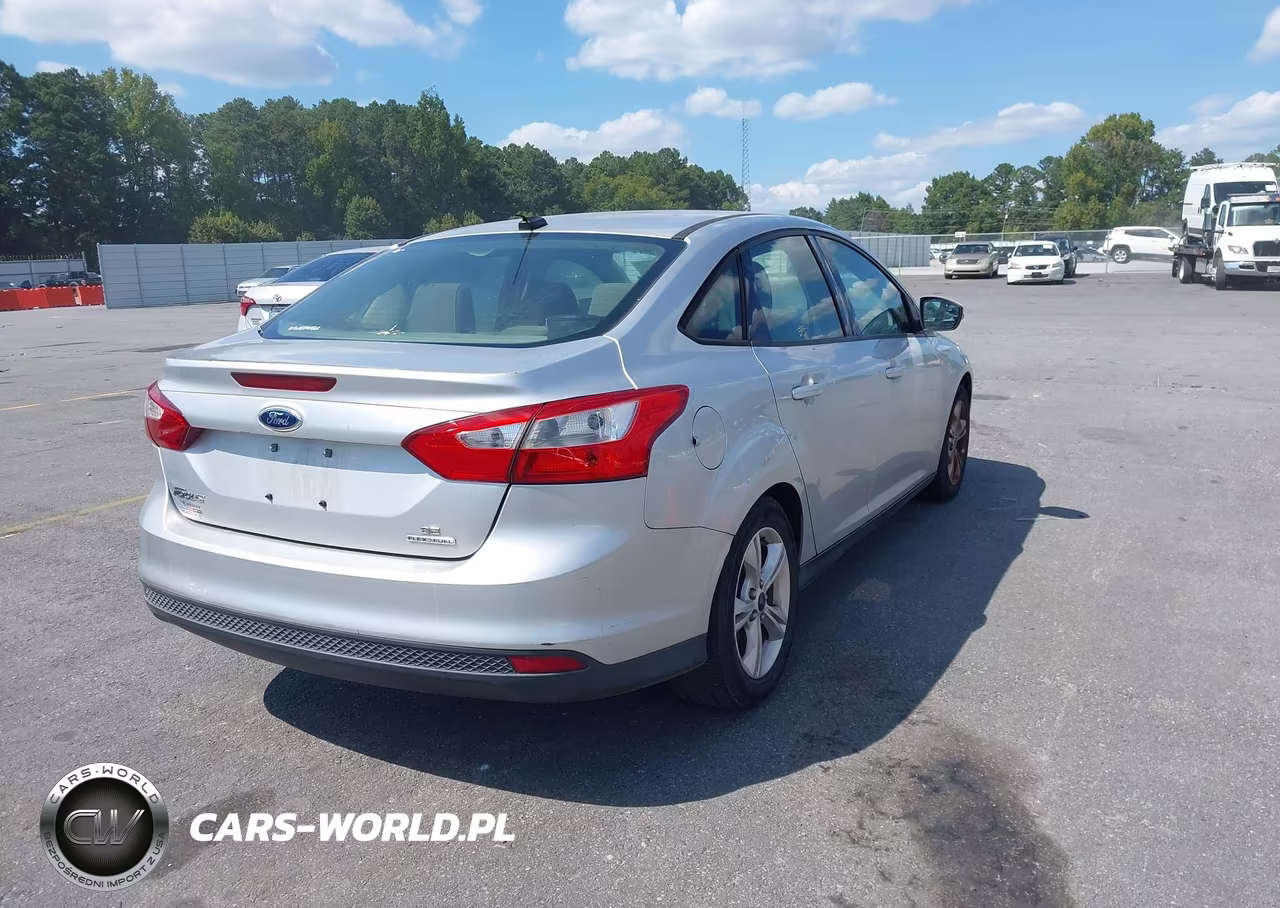 2013 Ford Focus Se VIN:1FADP3F2XDL151445 - 4