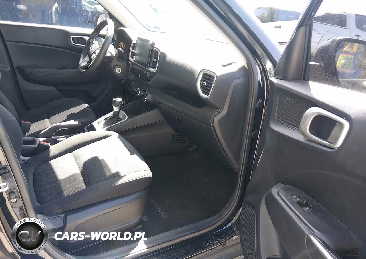 2021 Hyundai Venue Se VIN:KMHRB8A30MU114499 - 5
