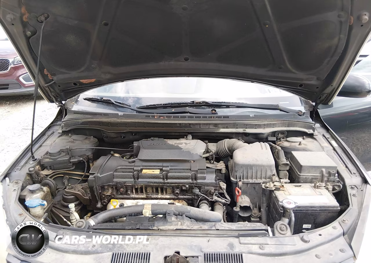 2010 Hyundai Elantra Touring Gls VIN:KMHDC8AE5AU059133 - 10