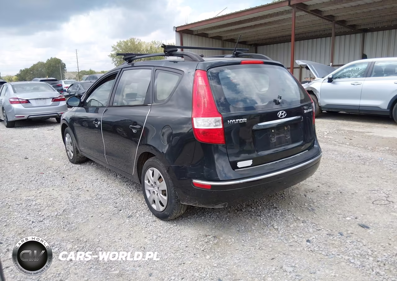 2010 Hyundai Elantra Touring Gls VIN:KMHDC8AE5AU059133 - 3