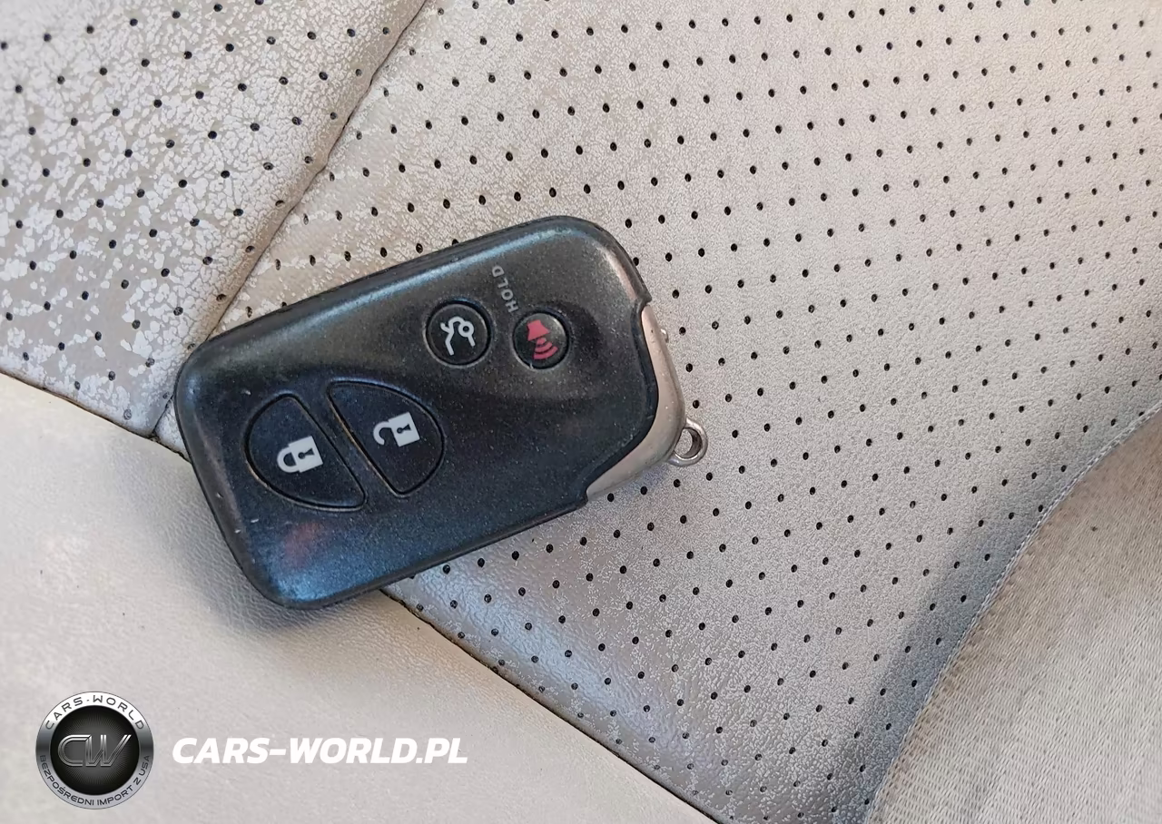 LEXUS IS 250 VIN:JTHFF2C26A2510682 - 11