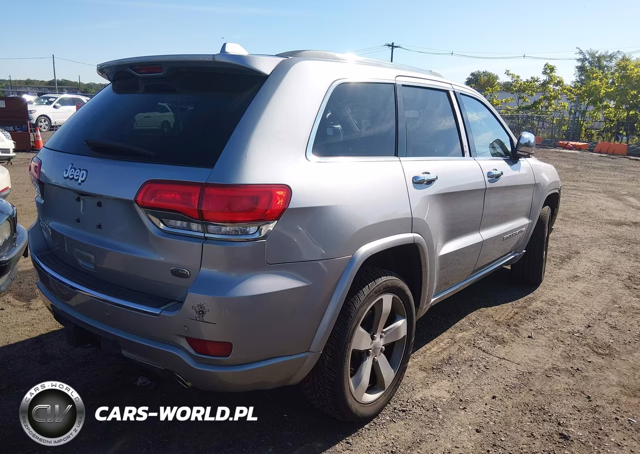 2015 Jeep Grand Cherokee Overland VIN:1C4RJFCG7FC757209 - 4